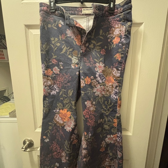 We The Free Floral Ankle Pants - Black and Red - Picture 2 of 6